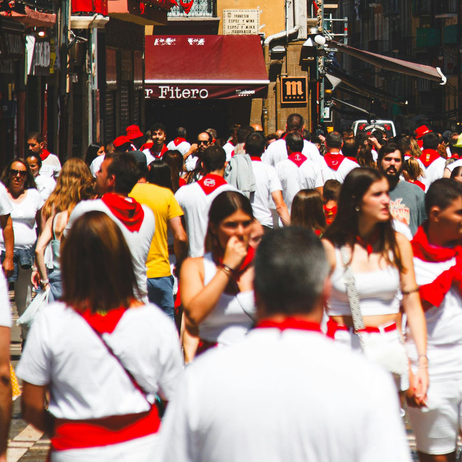 Fiesta de San Fermín: Tradición y Debate