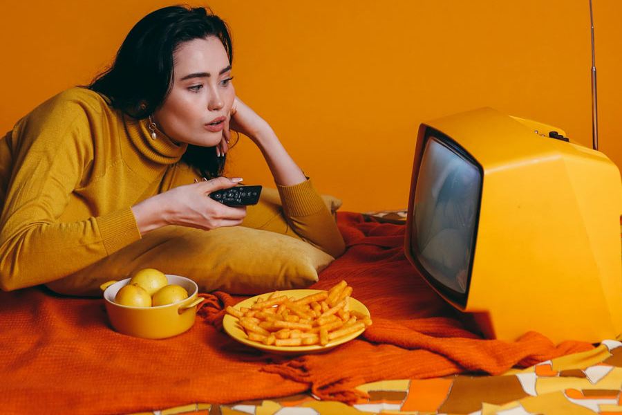 Movies and Series in Spanish – A Good Way to Learn?