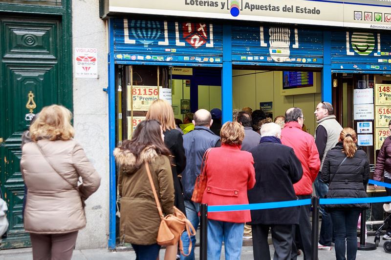 “¡Mil euros!” o la Lotería de Navidad más famosa del mundo